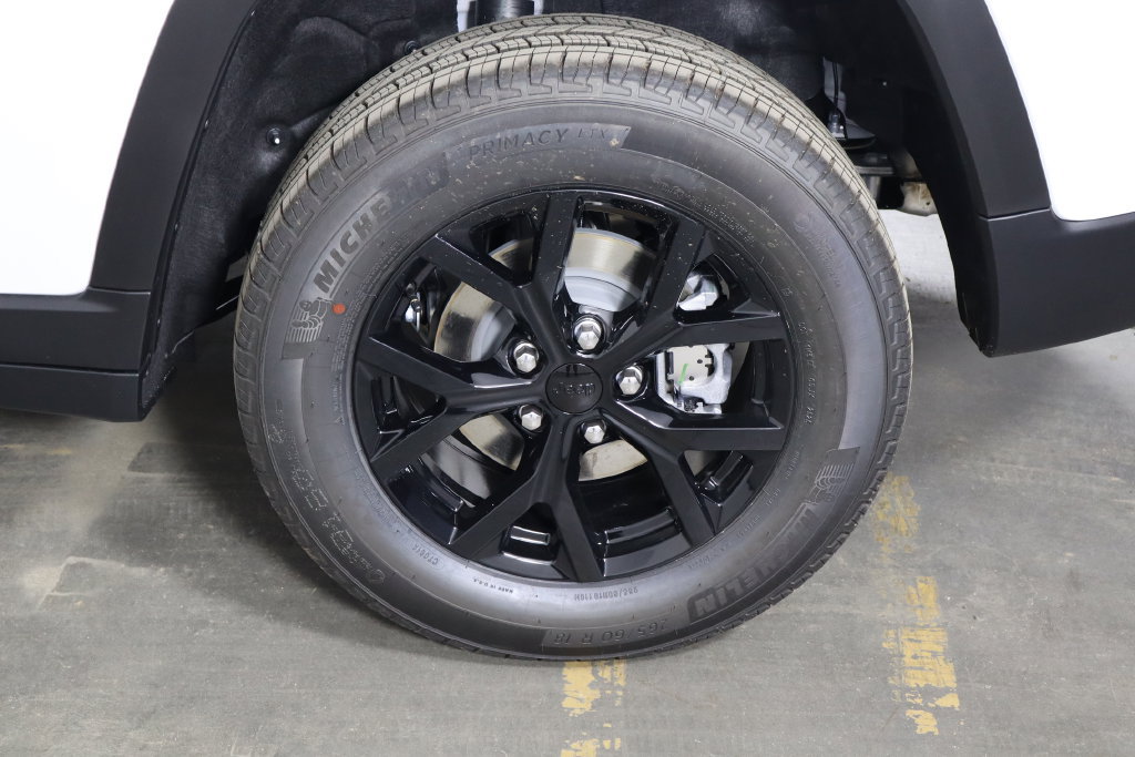 New 2026 Jeep Grand Cherokee Altitude AWD/4WD image 47