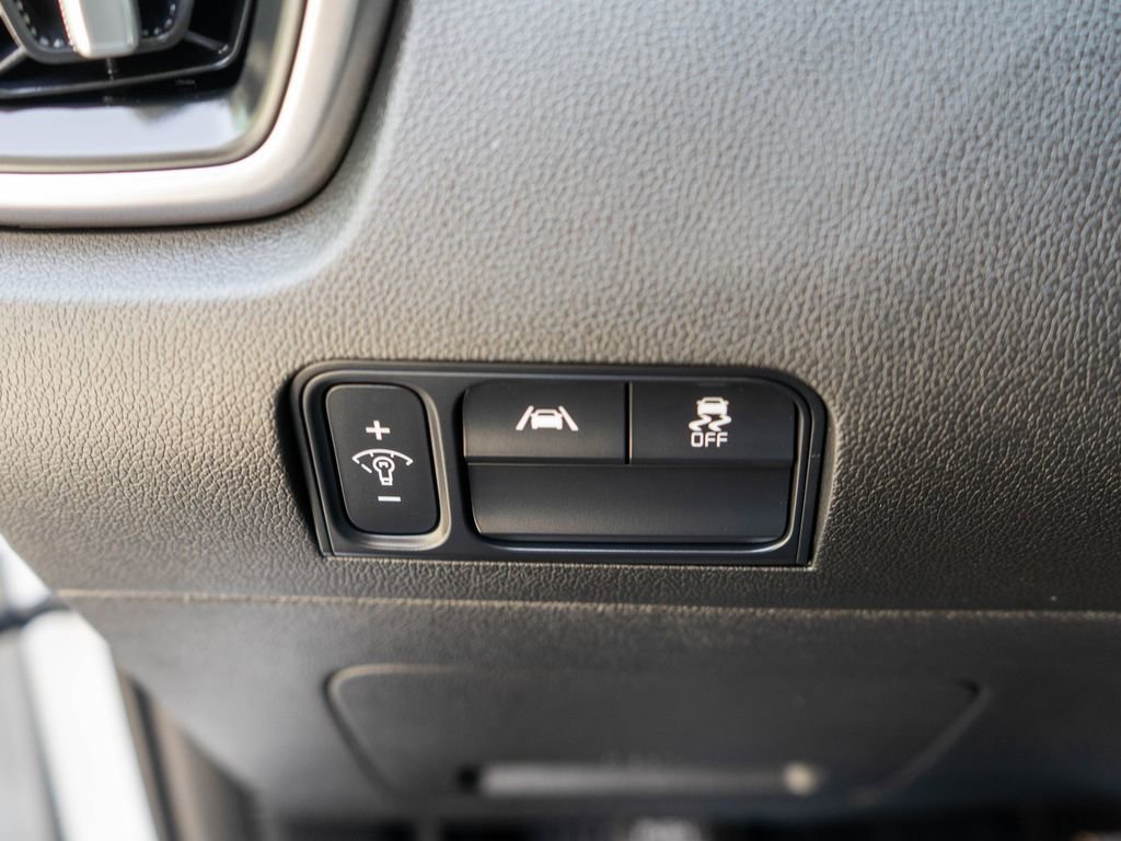 Used 2021 Kia Sorento LX FWD image 18