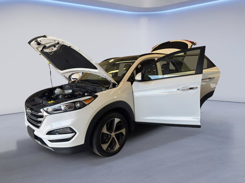 Used 2016 Hyundai Tucson Limited w/ Option Group 03 AWD/4WD image 11