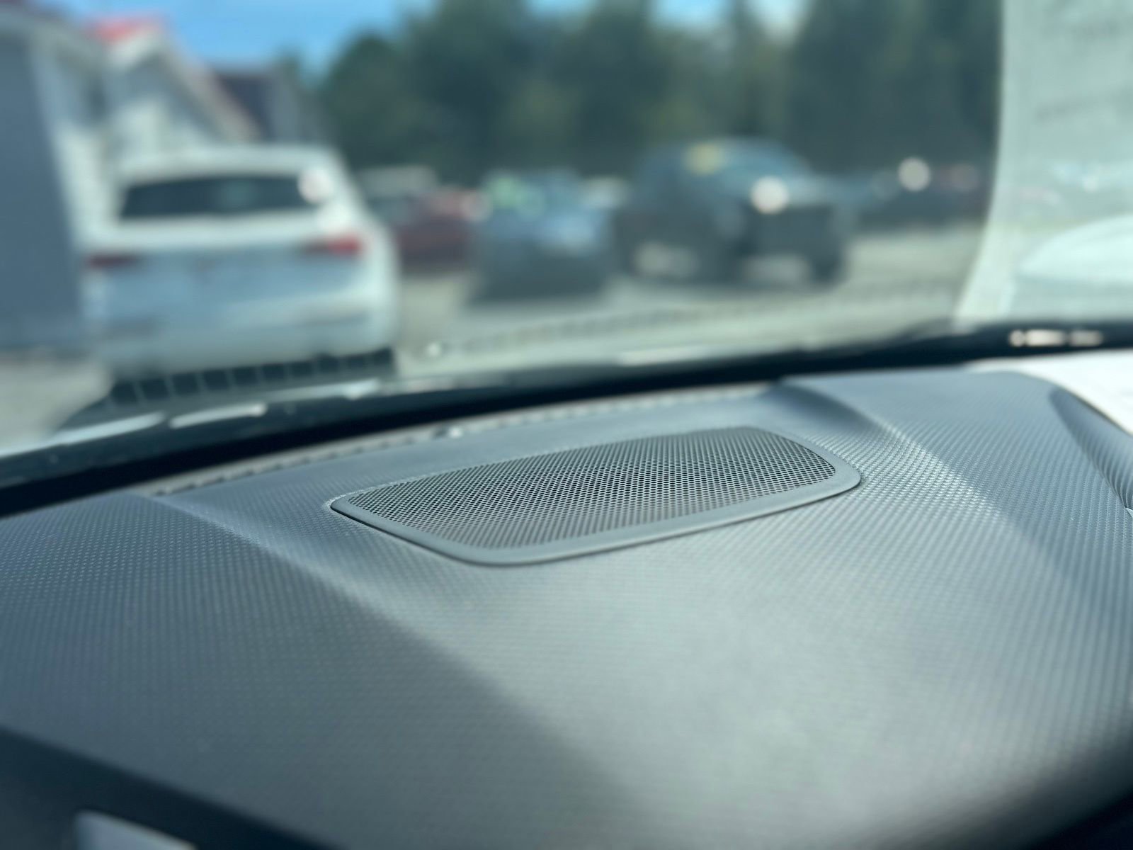 Used 2016 Hyundai Veloster Turbo image 32