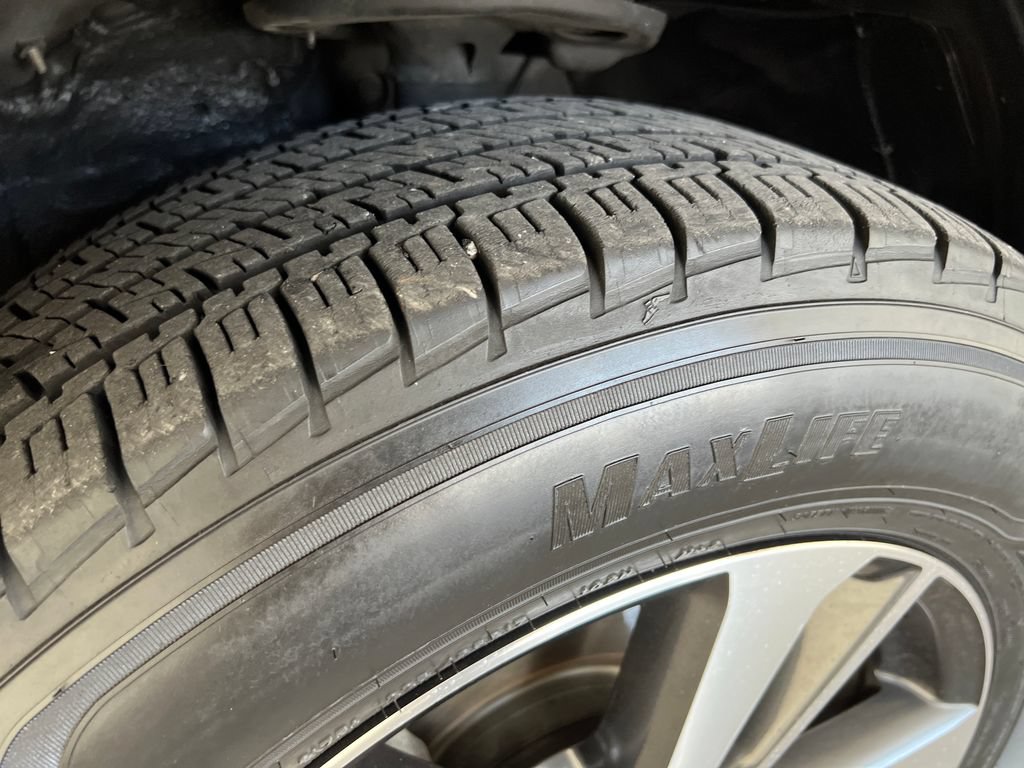 Used 2018 Toyota RAV4 XLE FWD image 29