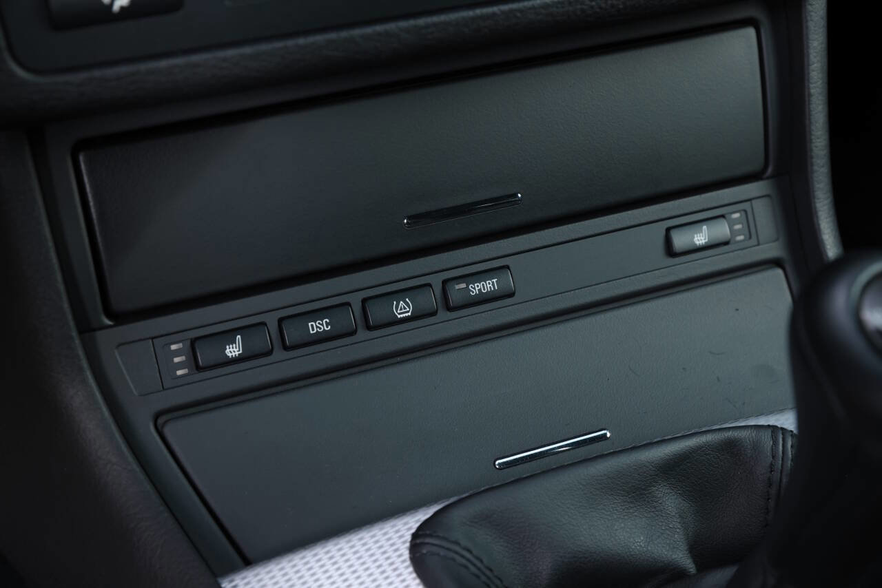 Used 2005 BMW M3 Coupe image 56