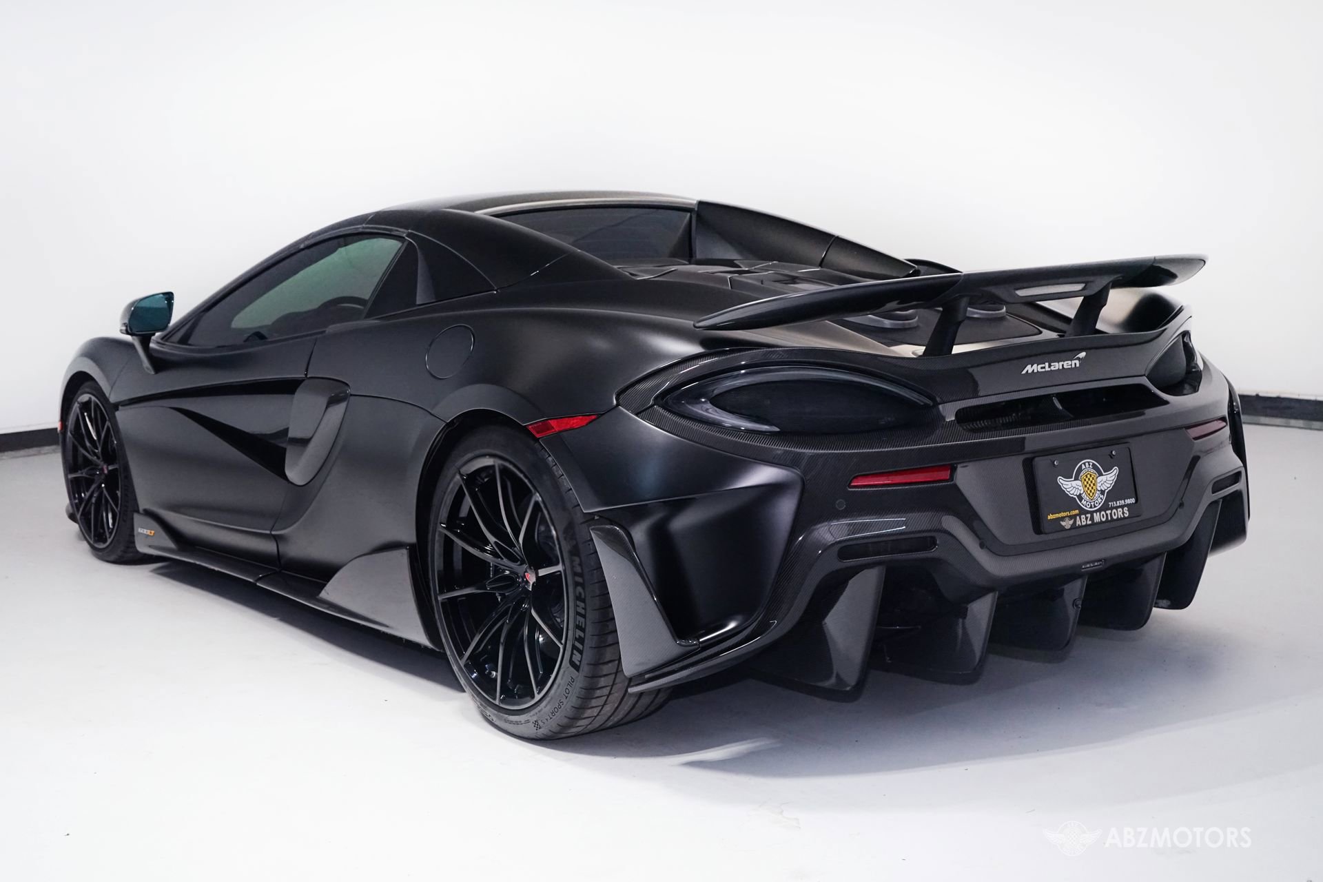 Used 2020 McLaren 600LT Spider RWD image 7