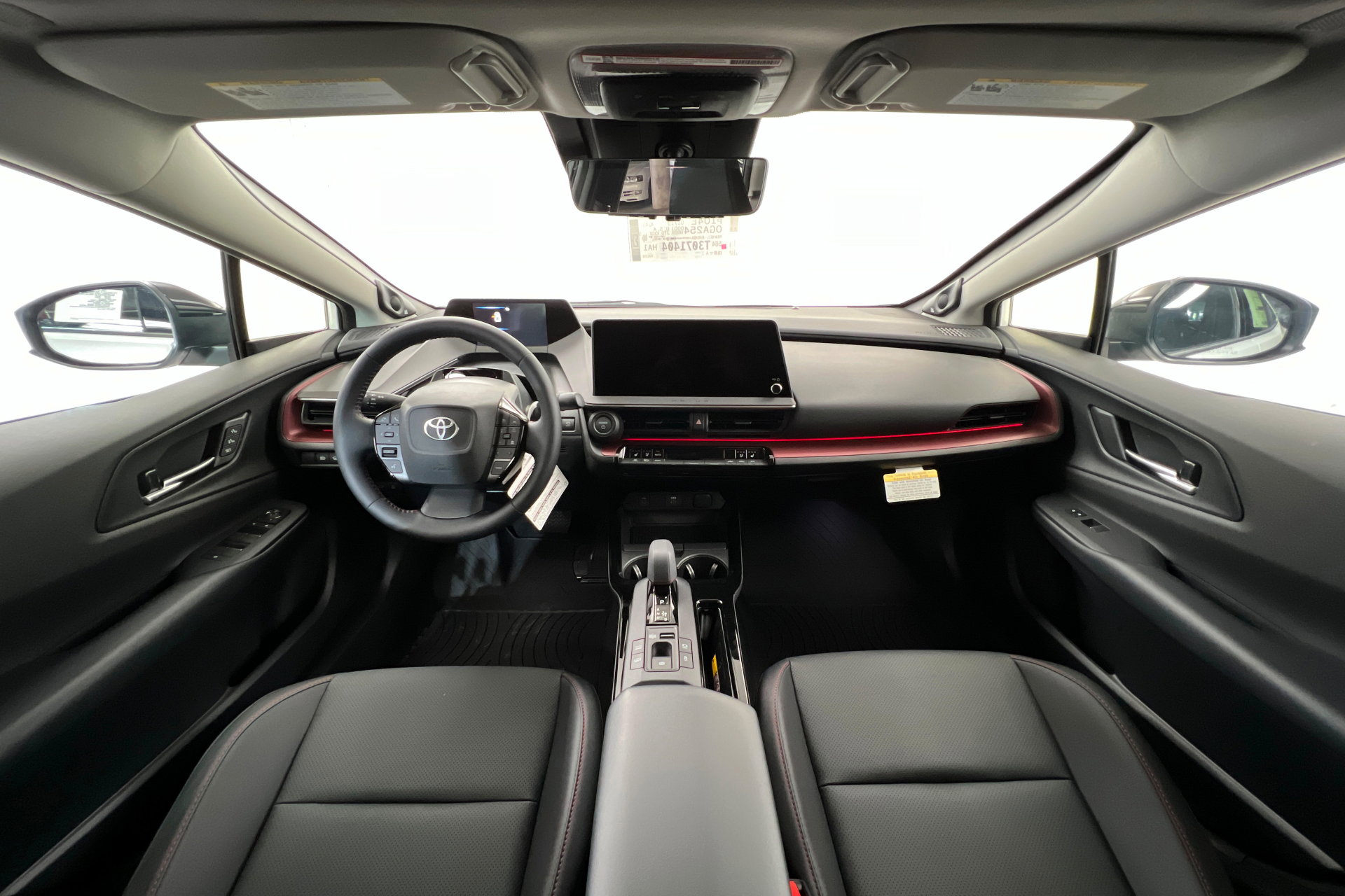 New 2026 Toyota Prius Plug-In Hybrid FWD image 9