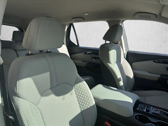 Used 2023 Honda Pilot LX image 30