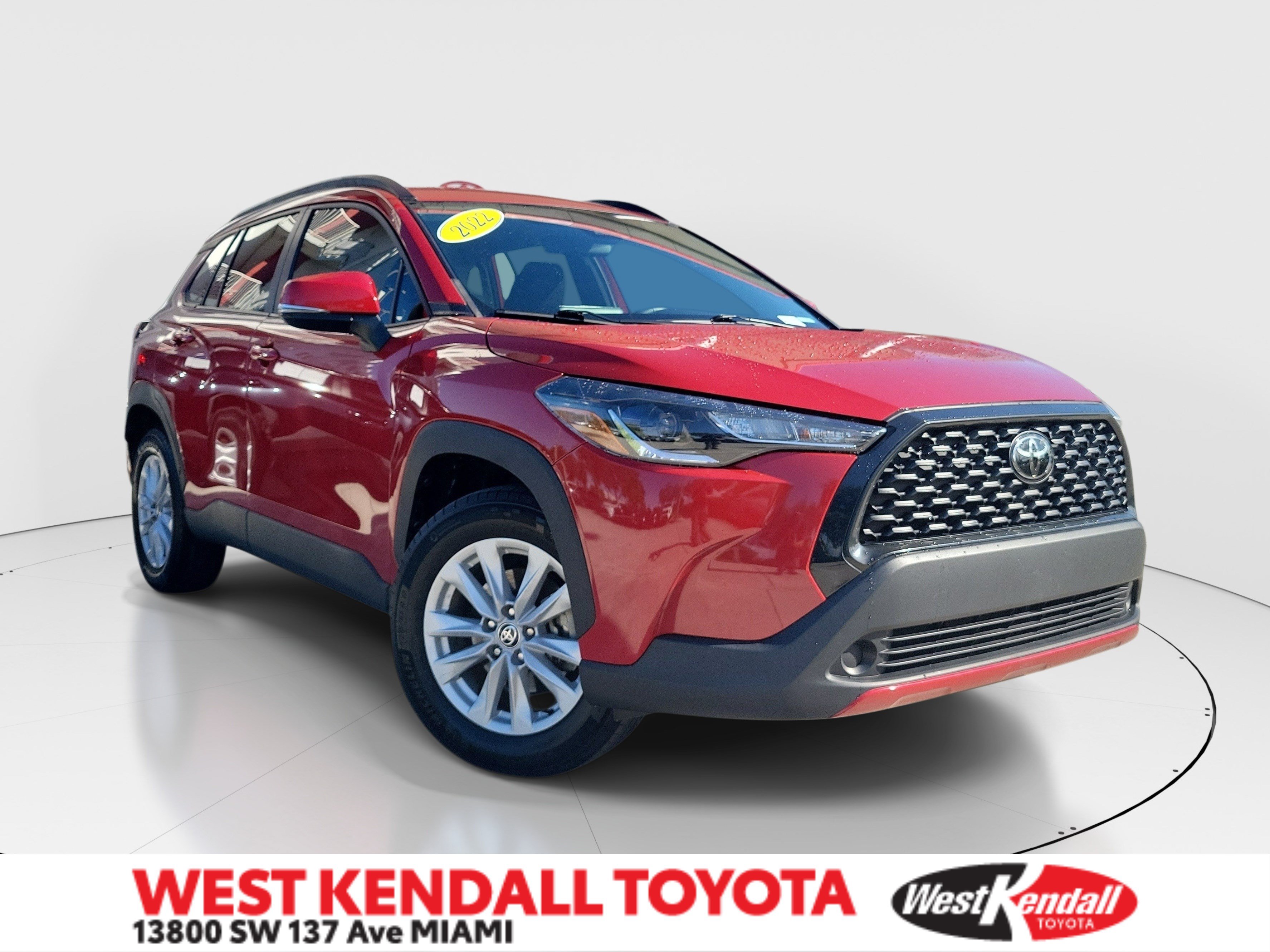 Used 2022 Toyota Corolla Cross LE FWD video 1
