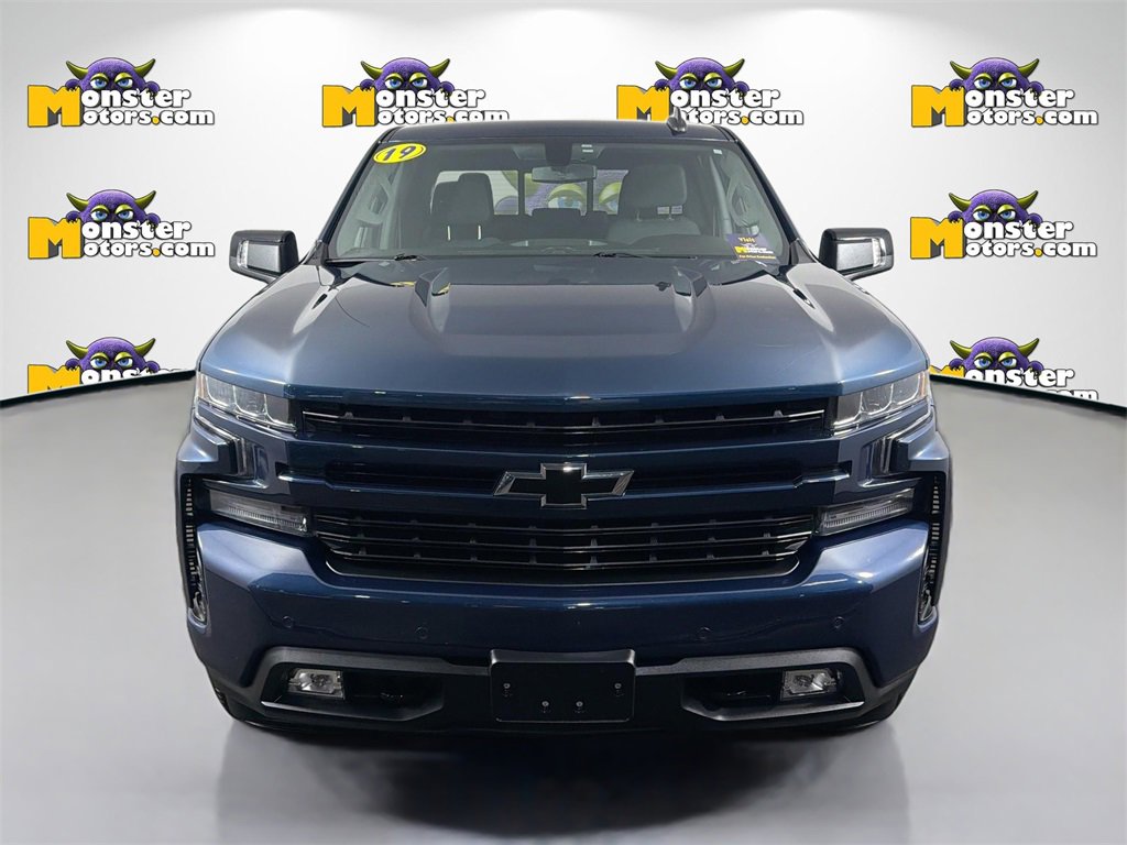Used 2019 Chevrolet Silverado 1500 RST image 2
