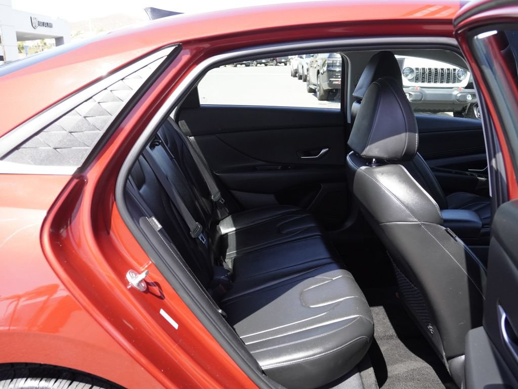 Used 2024 Hyundai Elantra Limited FWD image 24