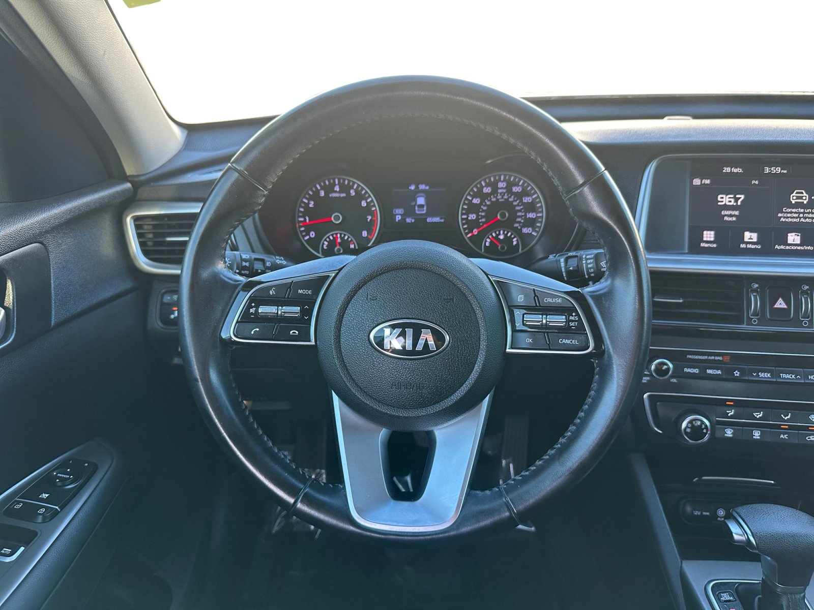 Used 2020 Kia Optima S image 12