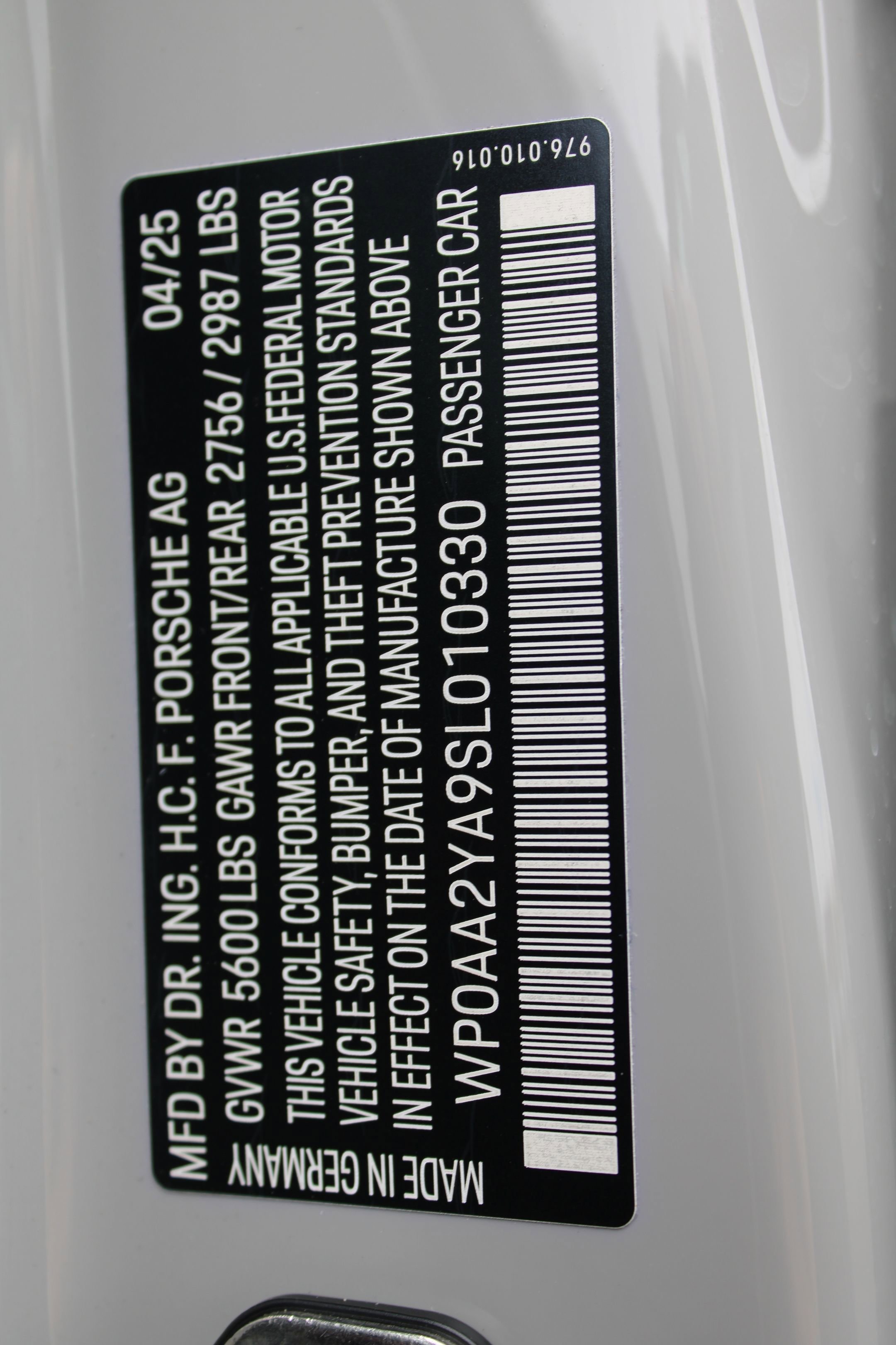 Certified 2025 Porsche Panamera 4 image 29