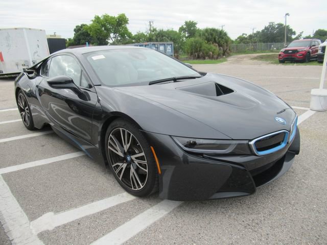 Used 2015 BMW i8 AWD/4WD image 1