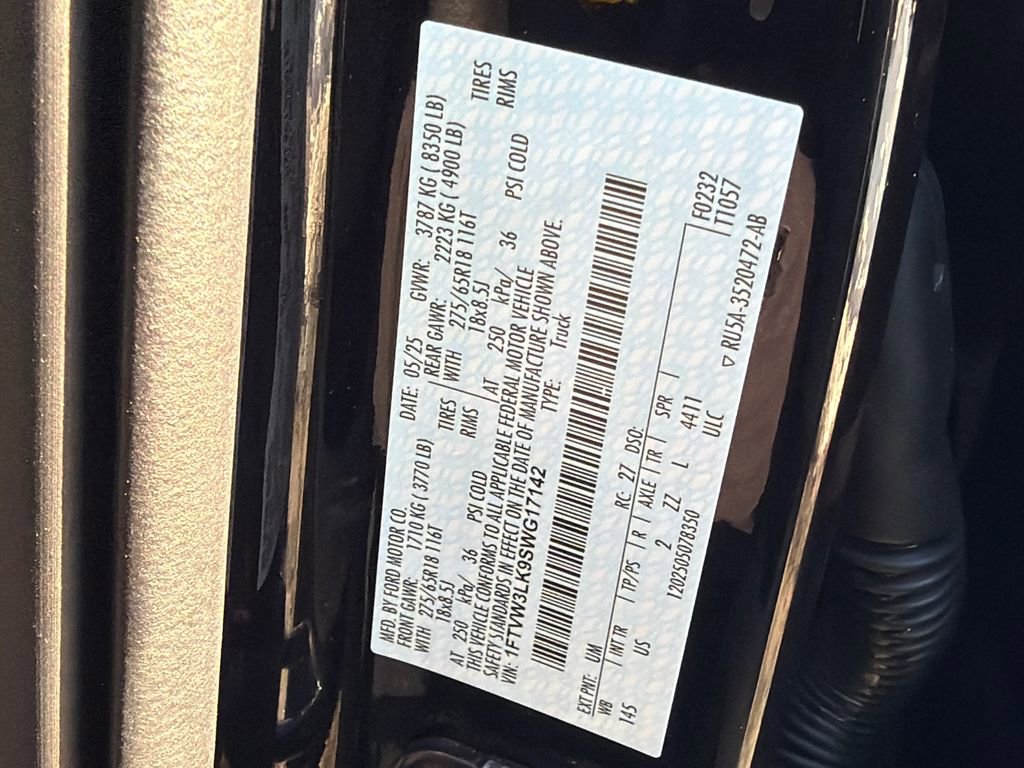 Used 2025 Ford F150 Lightning XLT image 34