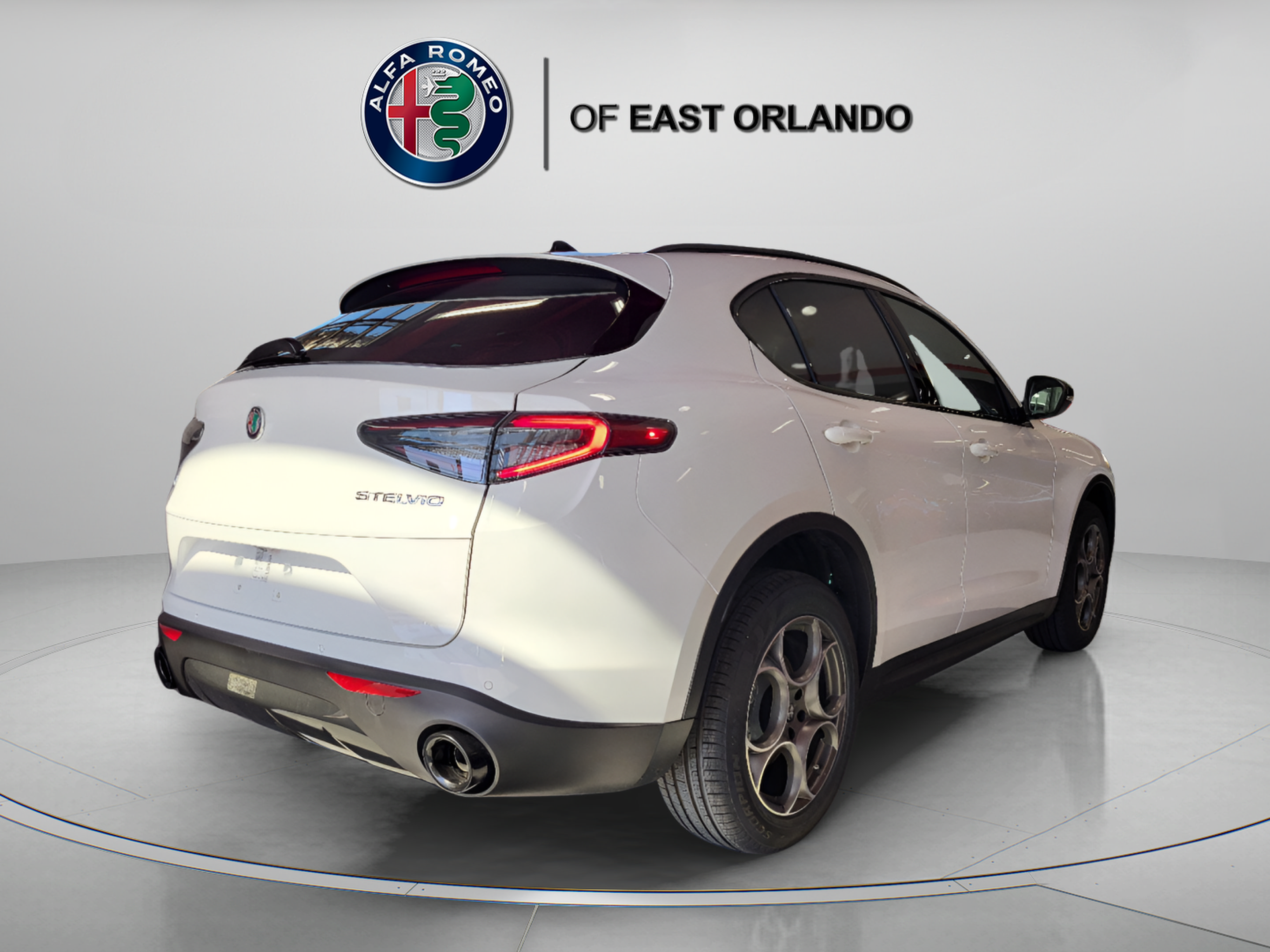 New 2025 Alfa Romeo Stelvio Sprint AWD/4WD image 8
