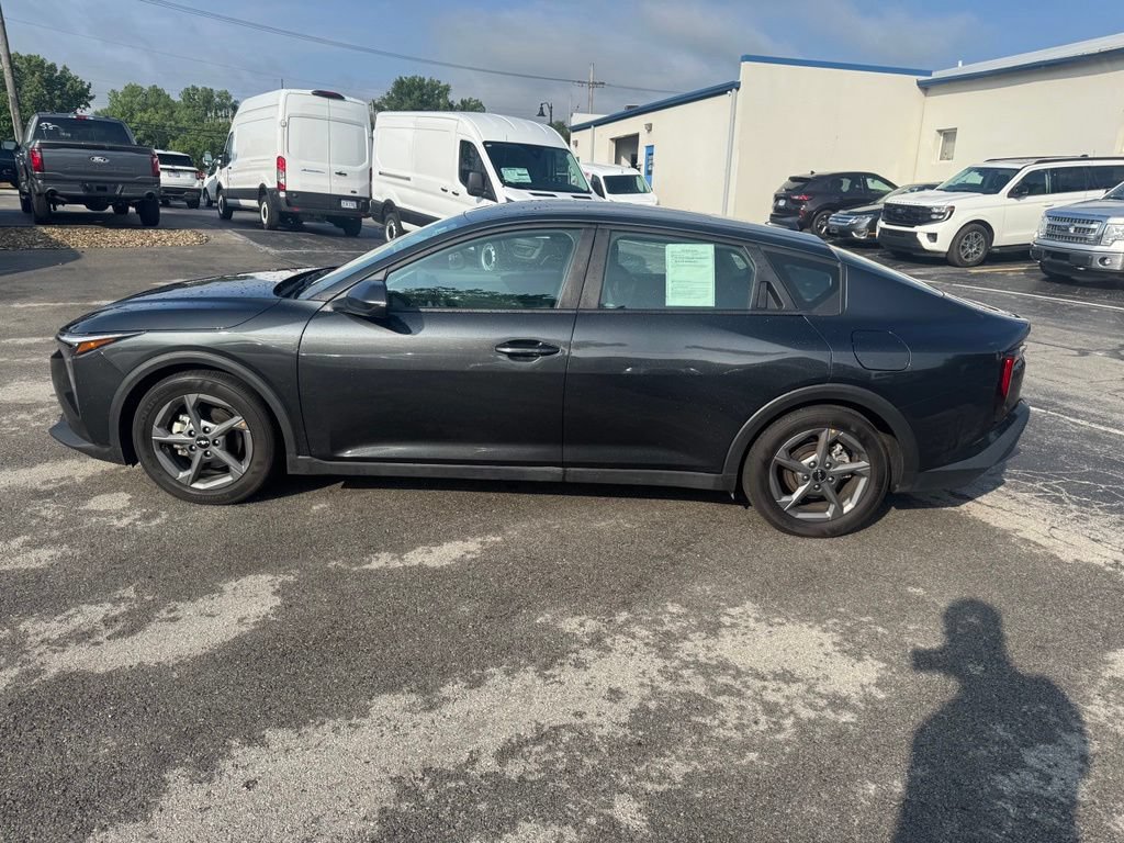 Used 2025 Kia K4 FWD image 6