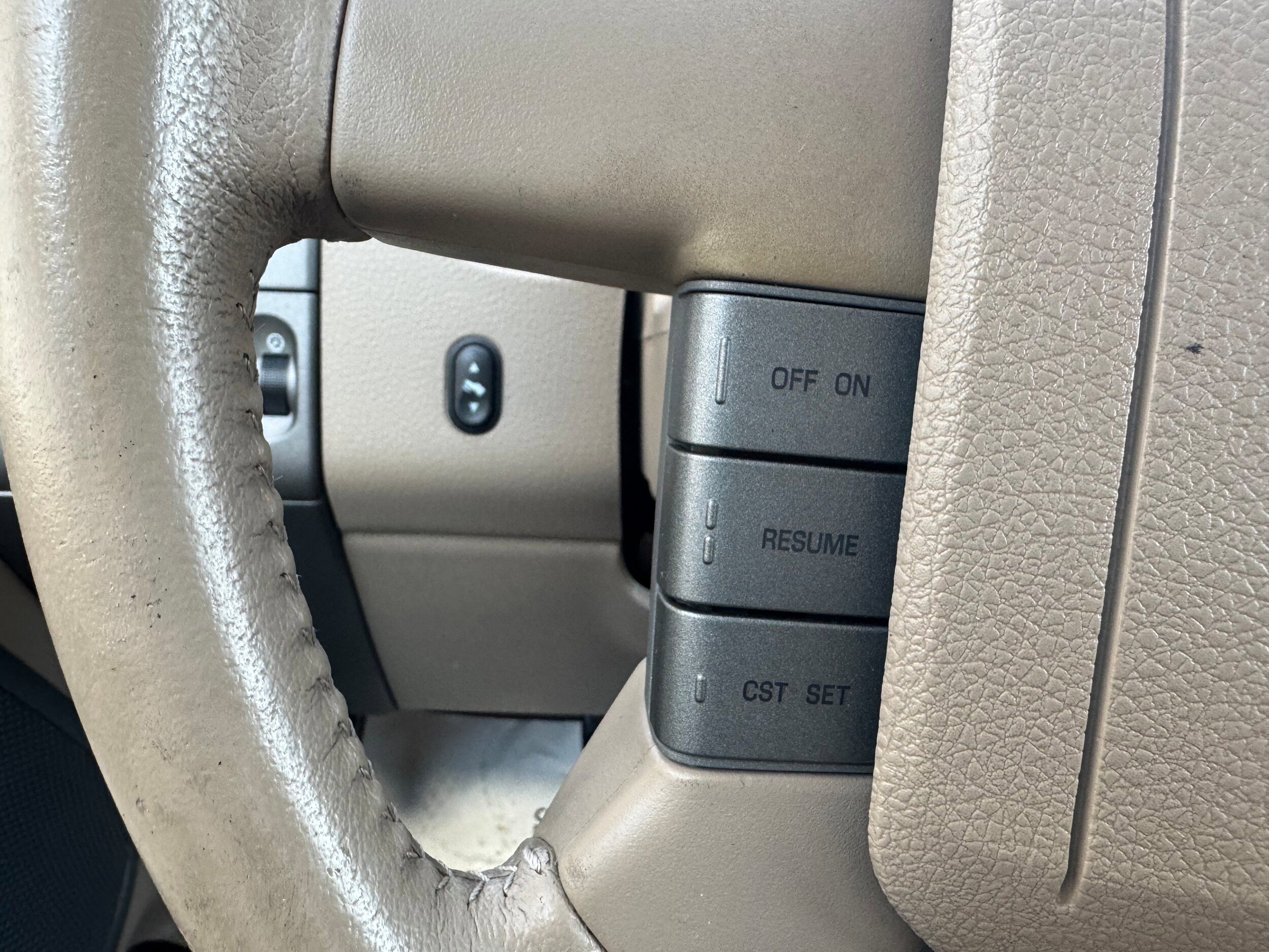 Used 2005 Ford F150 FX4 AWD/4WD image 16