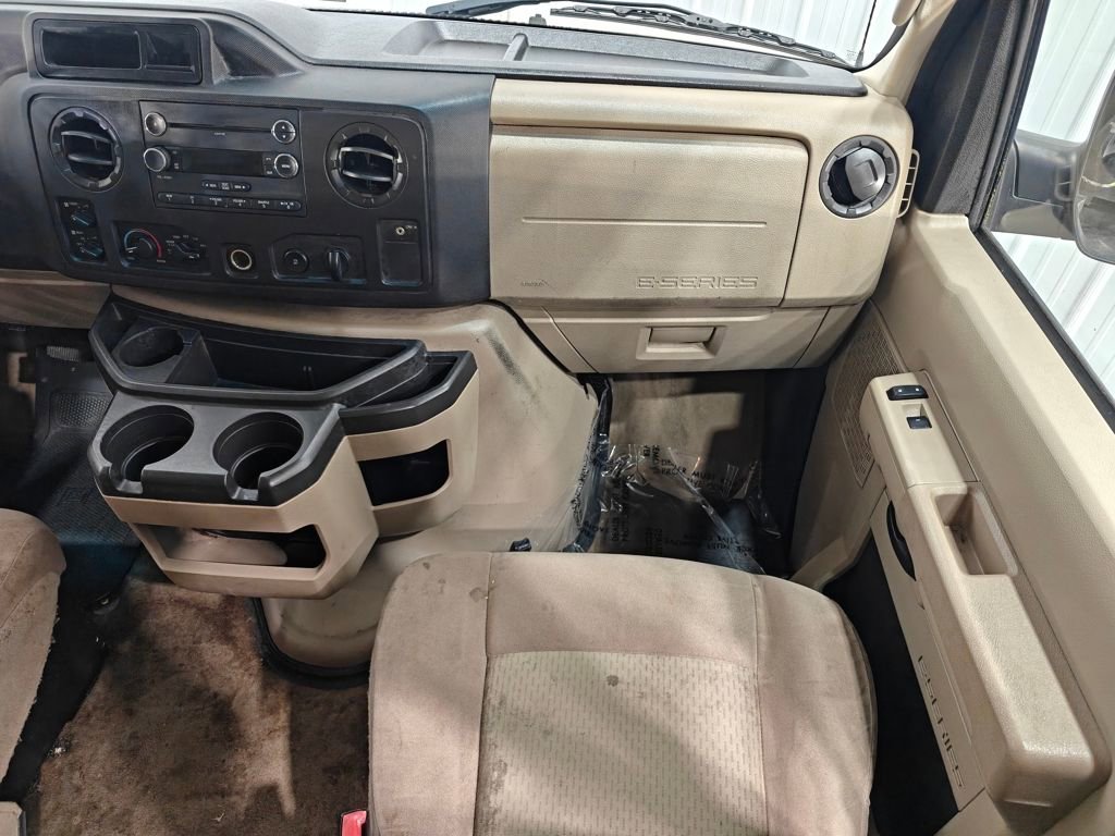Used 2012 Ford E-350 and Econoline 350 XLT RWD image 22