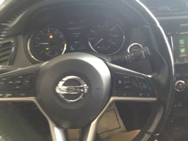Used 2020 Nissan Rogue SV w/ Premium Package AWD/4WD image 12