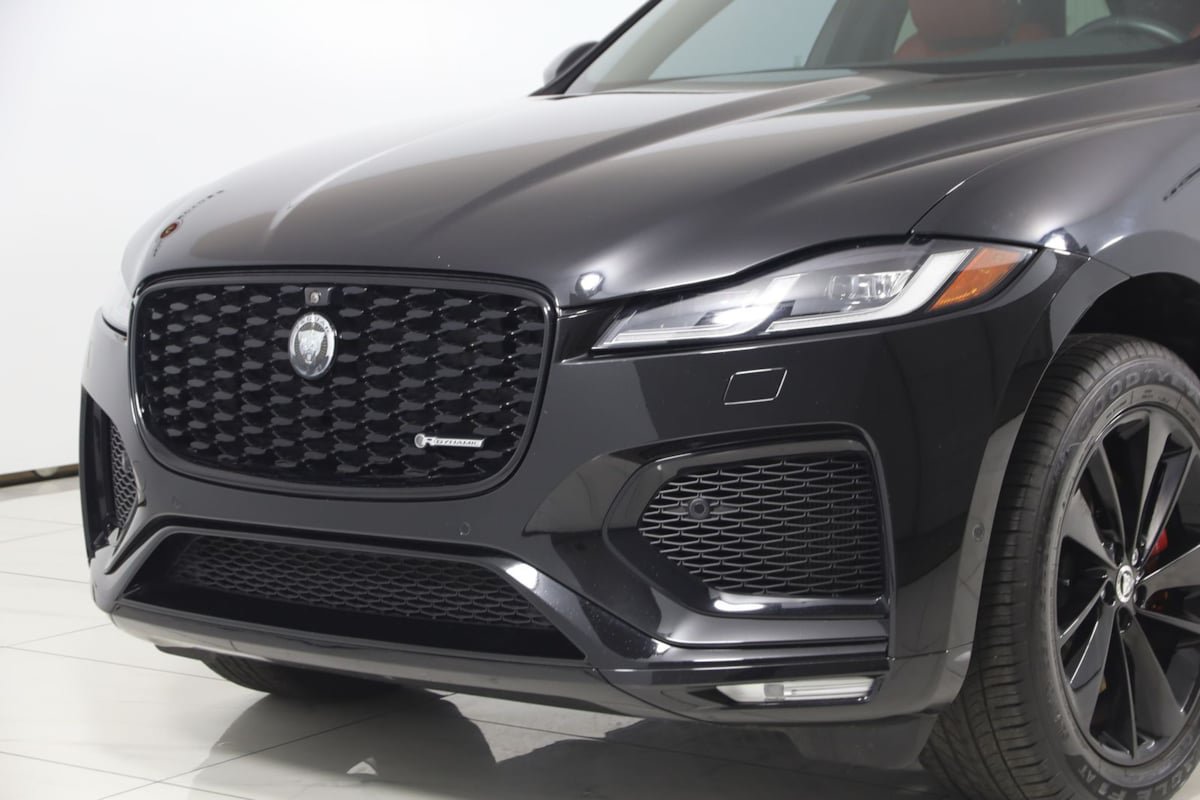 Used 2024 Jaguar F-PACE R-Dynamic S AWD/4WD image 50
