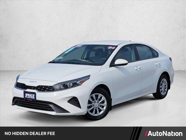 Used 2024 Kia Forte LX FWD image 1