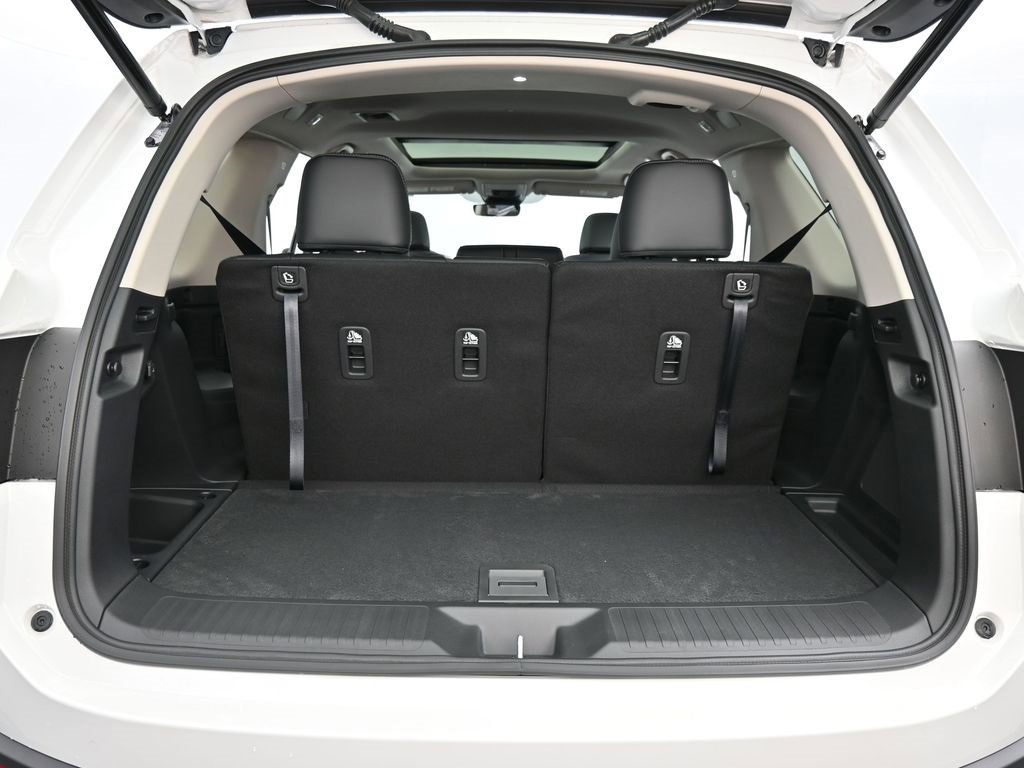 New 2025 Honda Pilot Touring image 38