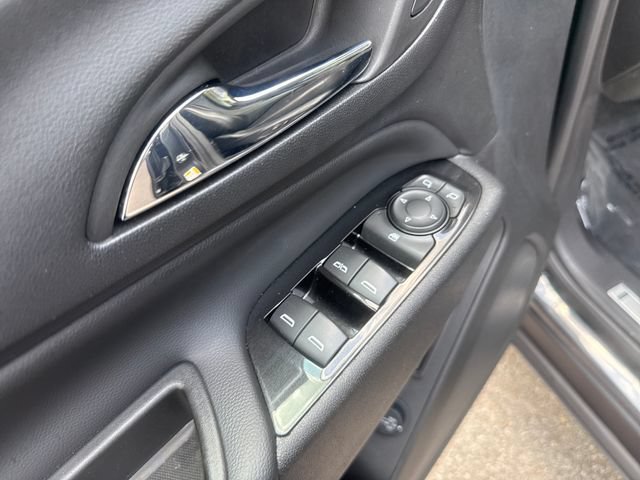 Used 2022 Chevrolet Equinox Premier w/ LPO, Cargo Package FWD image 10