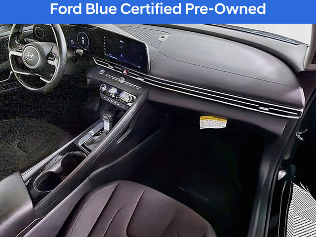 Used 2023 Hyundai Elantra SEL w/ Convenience Package FWD image 41