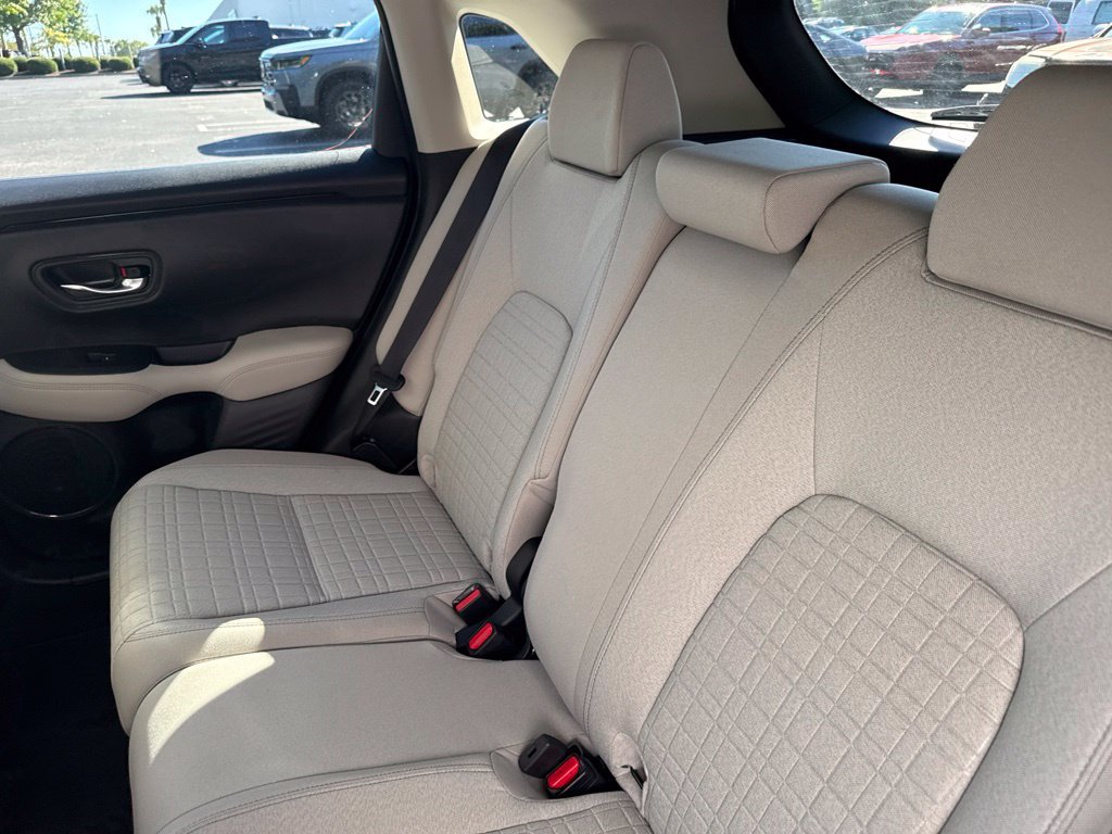 New 2027 Honda HR-V LX image 11
