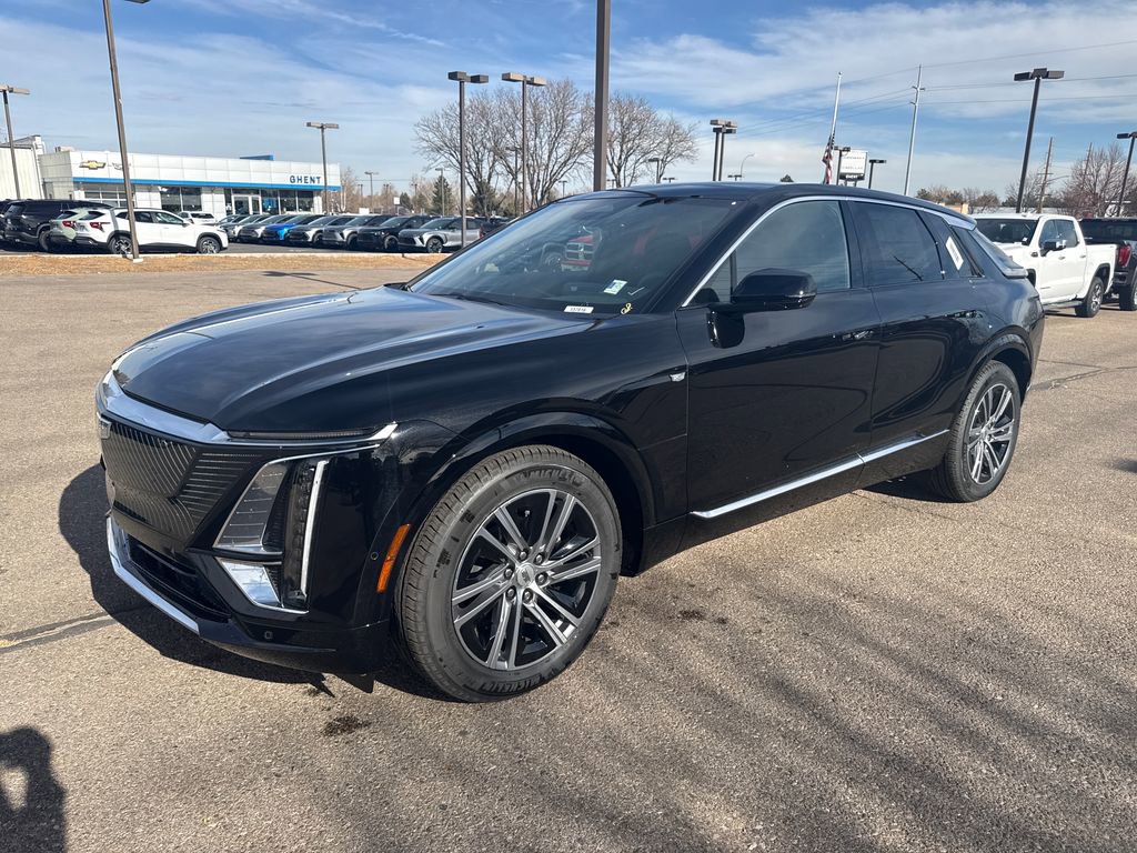 New 2025 Cadillac Lyriq Luxury image 1