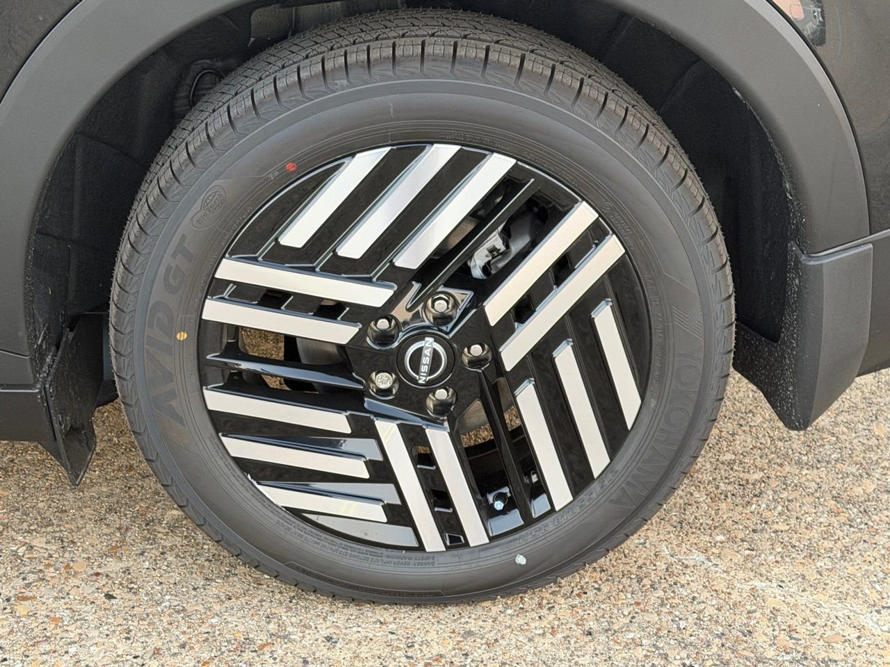 New 2026 Nissan Leaf SV+ w/ Floor Mat Package (SV+) image 23