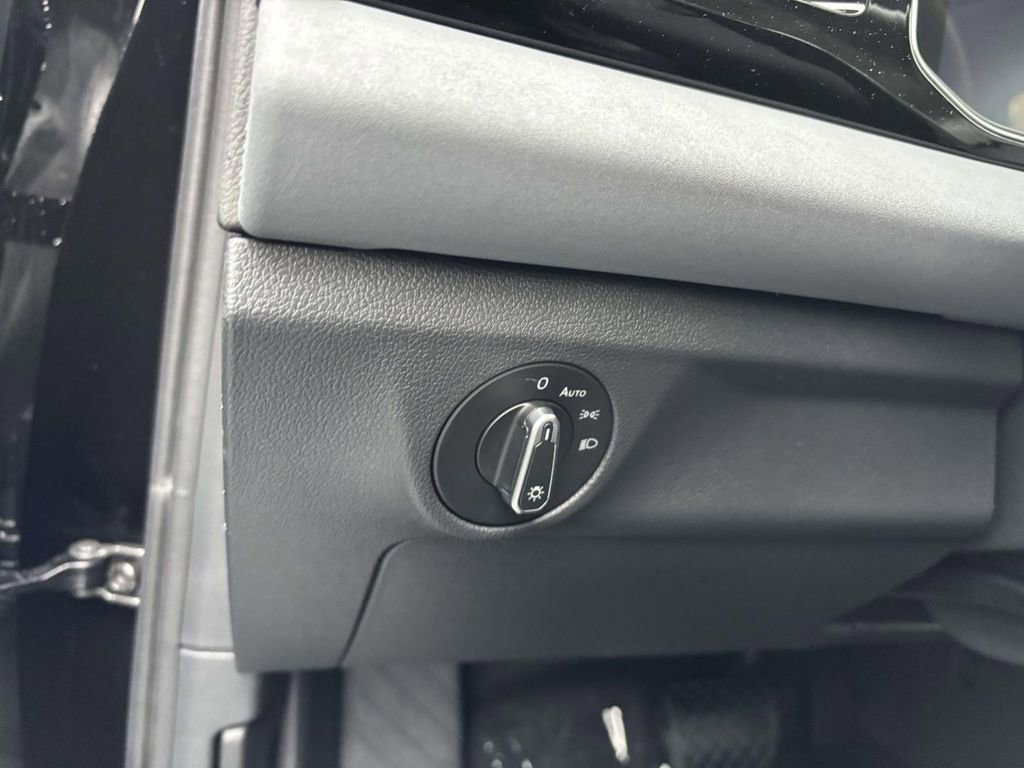 New 2026 Volkswagen Jetta SE image 15