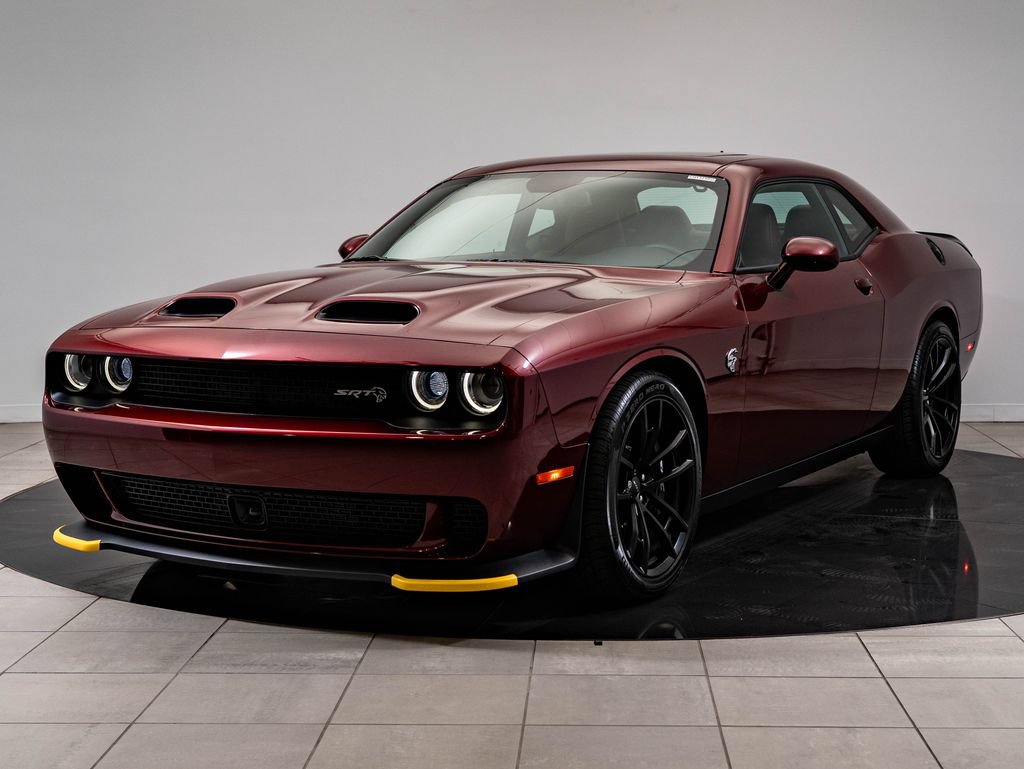 Used 2023 Dodge Challenger SRT Hellcat RWD image 1