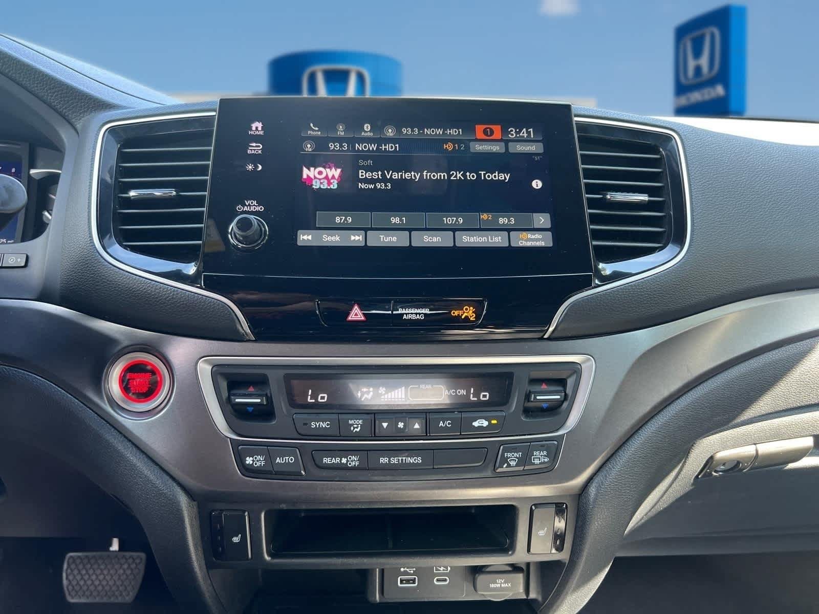 Used 2025 Honda Passport EX-L image 22