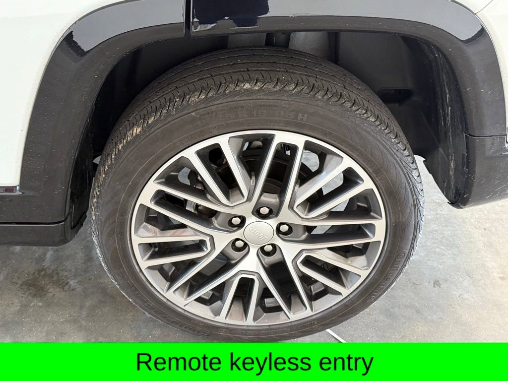 Used 2023 Jeep Compass Limited w/ Elite Group image 8