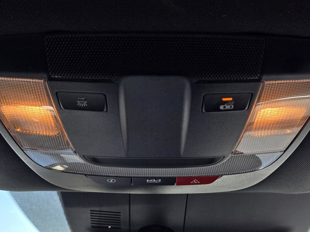 Used 2023 Kia K5 GT-Line w/ GT-Line Premium Package FWD image 38