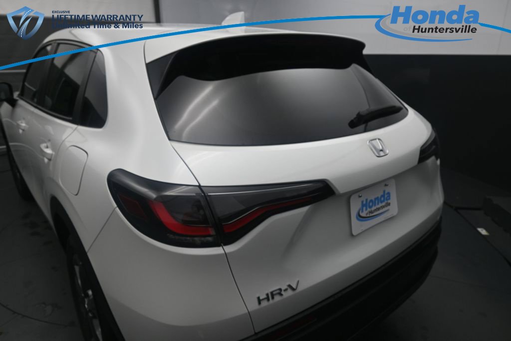 New 2027 Honda HR-V LX image 17