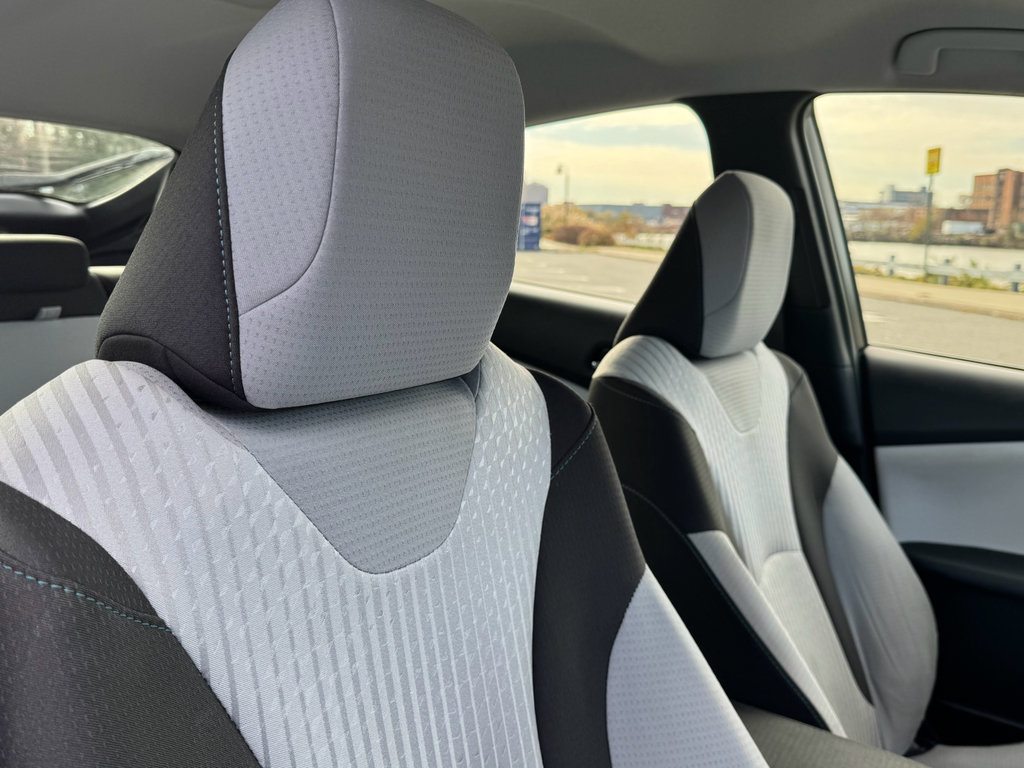 Used 2016 Toyota Prius image 22