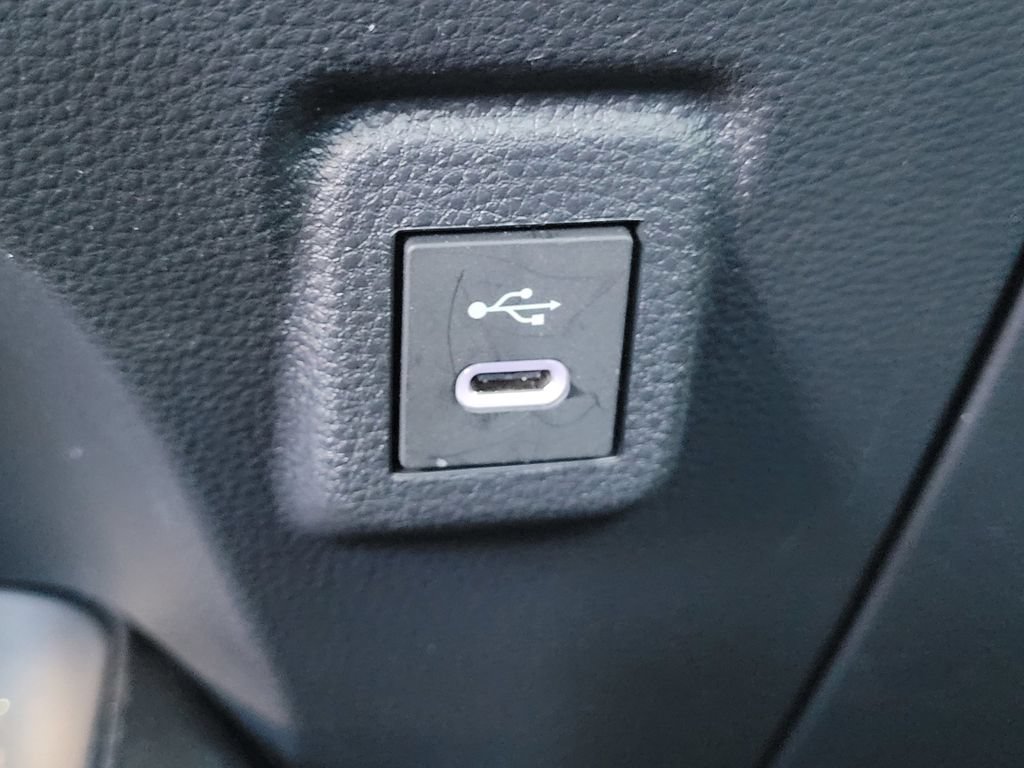 Used 2025 Toyota Corolla LE FWD image 20