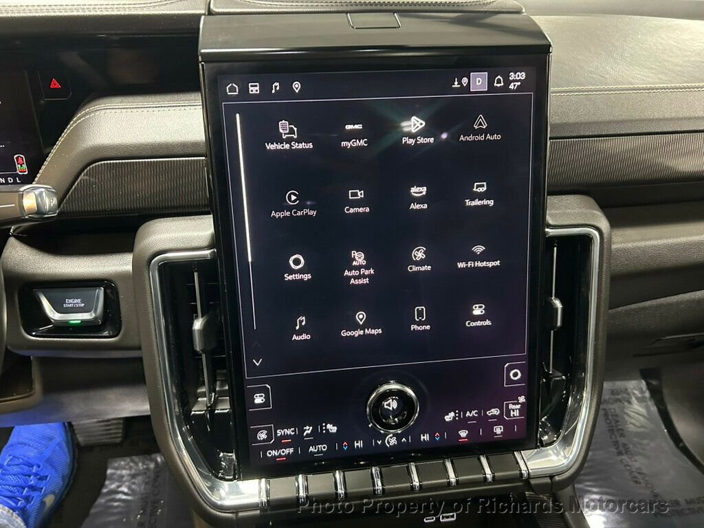 Used 2025 GMC Yukon XL Elevation AWD/4WD image 20