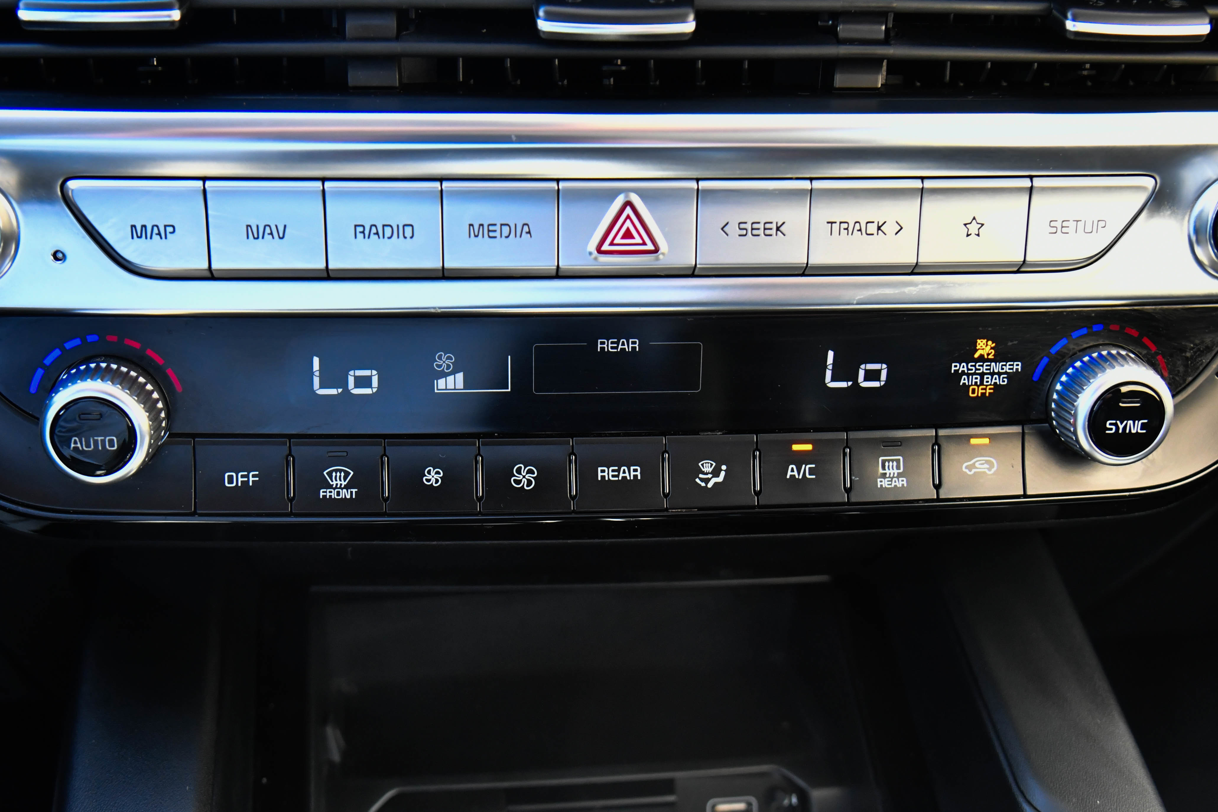 Used 2022 Kia Telluride LX image 23