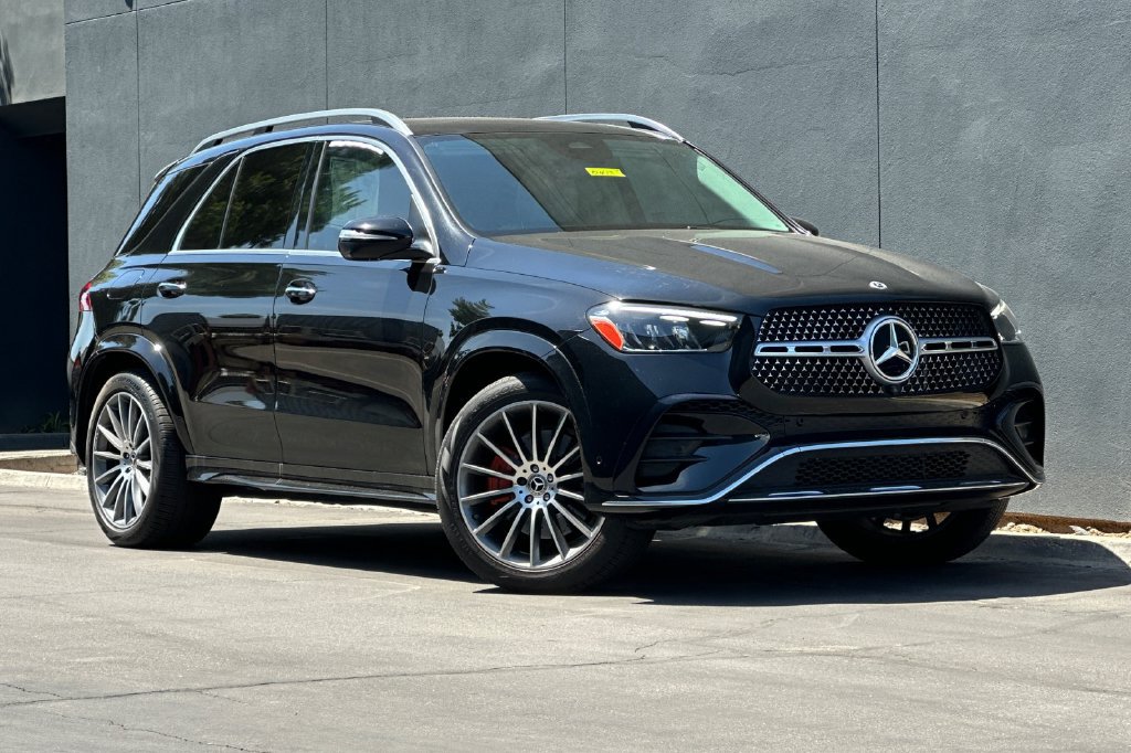 Used 2024 Mercedes-Benz GLE 350 4MATIC image 2