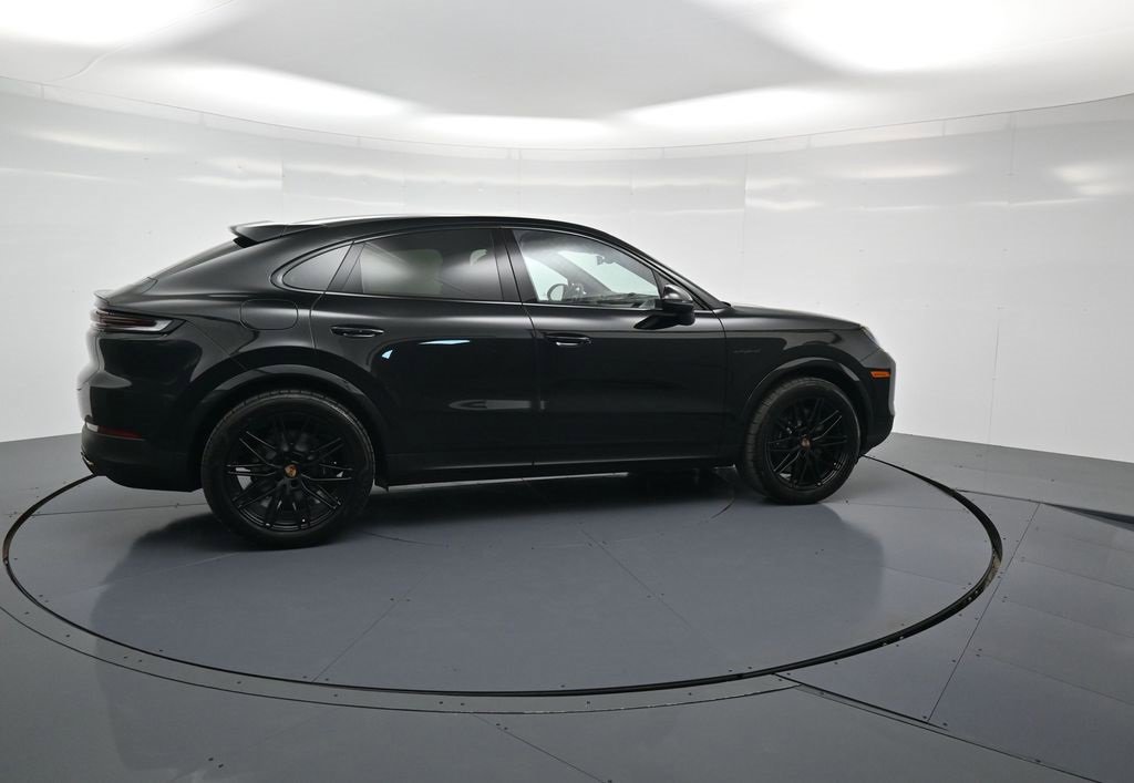 New 2026 Porsche Cayenne E-Hybrid Coupe image 28