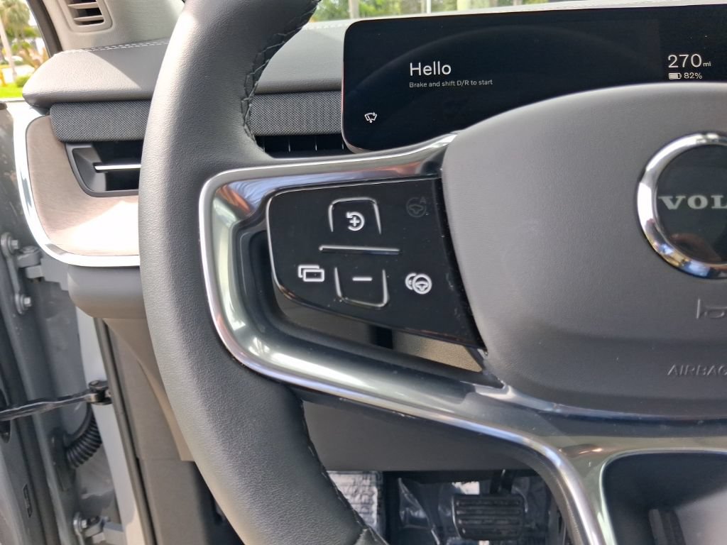 Certified 2025 Volvo EX90 Plus w/ Protection Package Premier AWD/4WD image 19