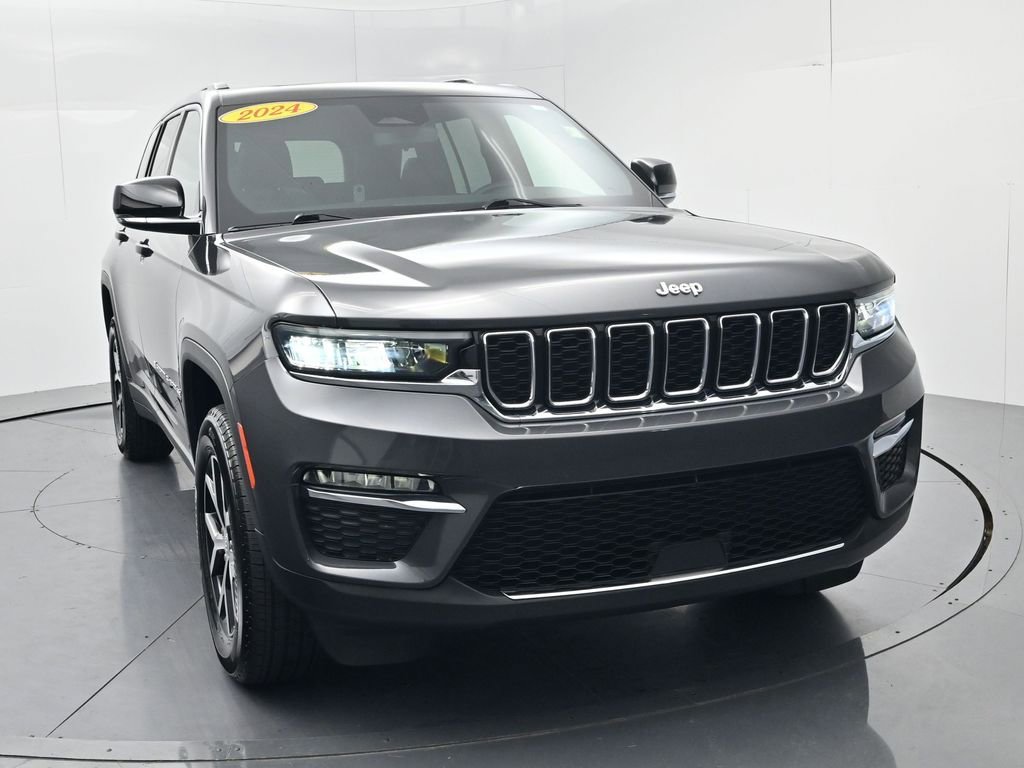 Used 2024 Jeep Grand Cherokee Limited w/ Trailer Tow Package image 2