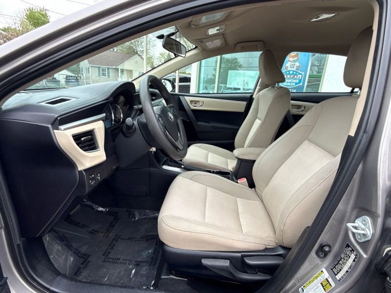 Used 2014 Toyota Corolla LE FWD image 11