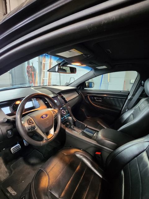Used 2016 Ford Taurus SHO w/ Equipment Group 401A AWD/4WD image 10