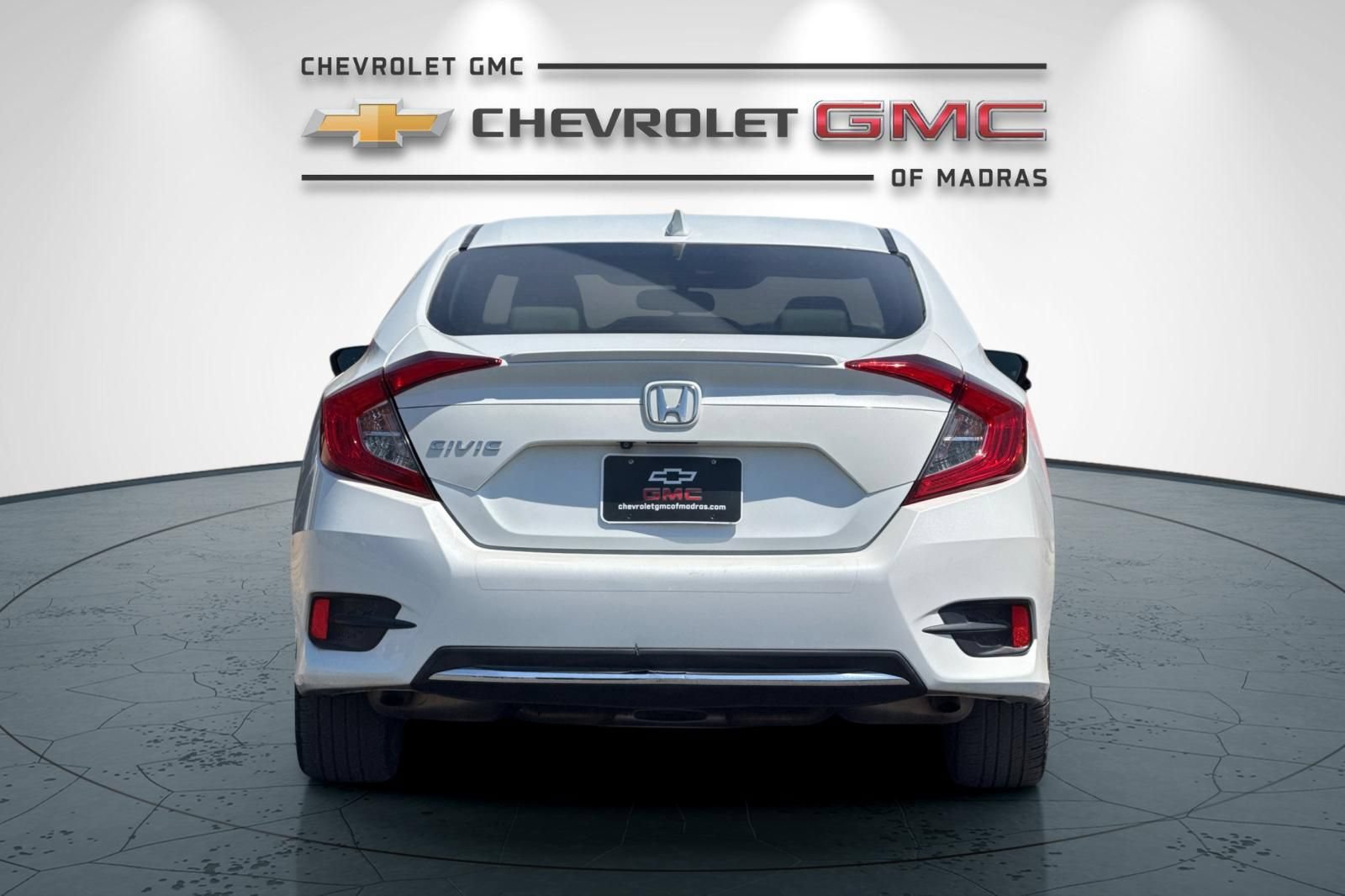 Used 2019 Honda Civic EX image 4