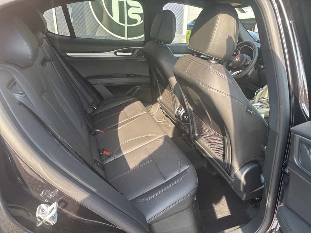 New 2026 Alfa Romeo Stelvio Sprint image 20