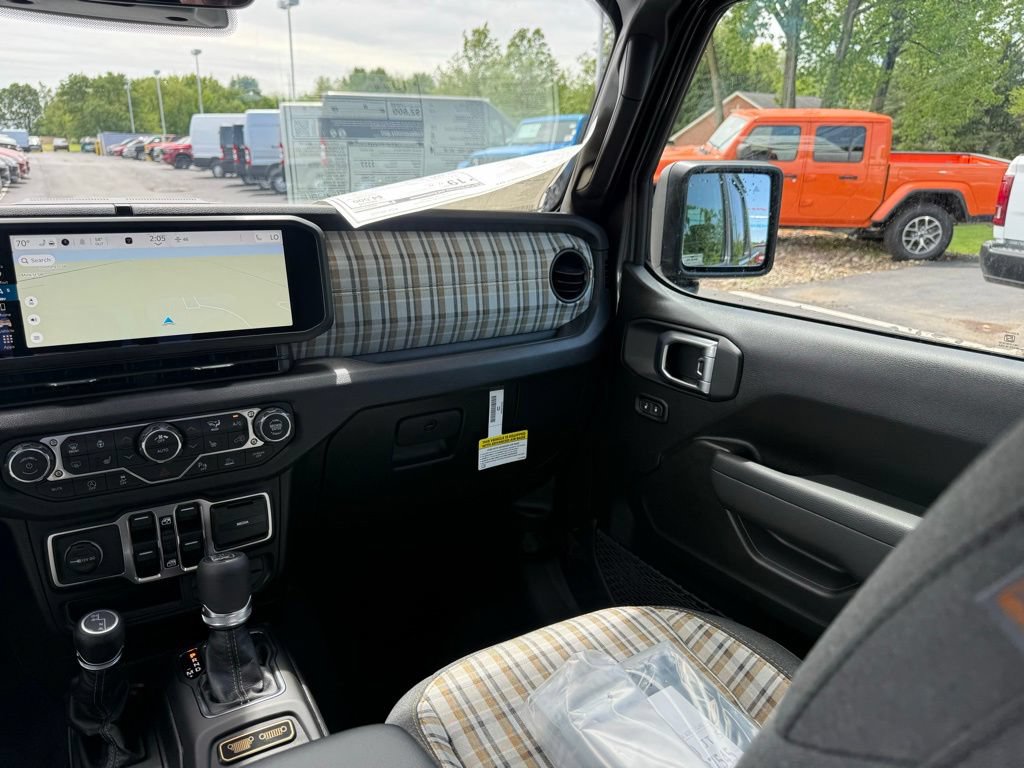 New 2026 Jeep Gladiator Sport AWD/4WD image 40