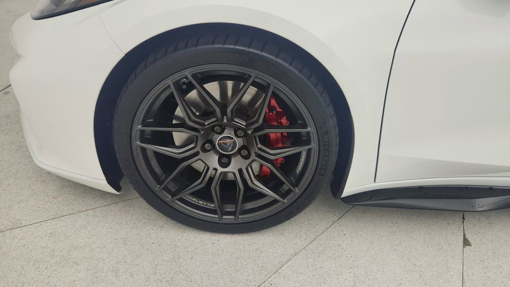 Used 2024 Chevrolet Corvette Z06 image 27