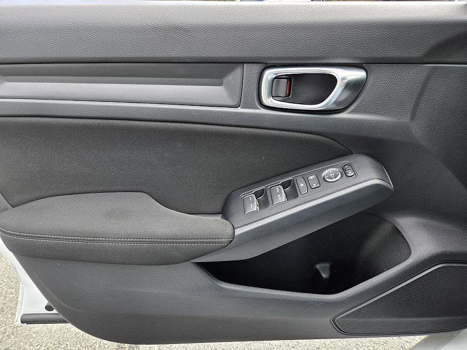 Used 2024 Honda Civic Sport image 28